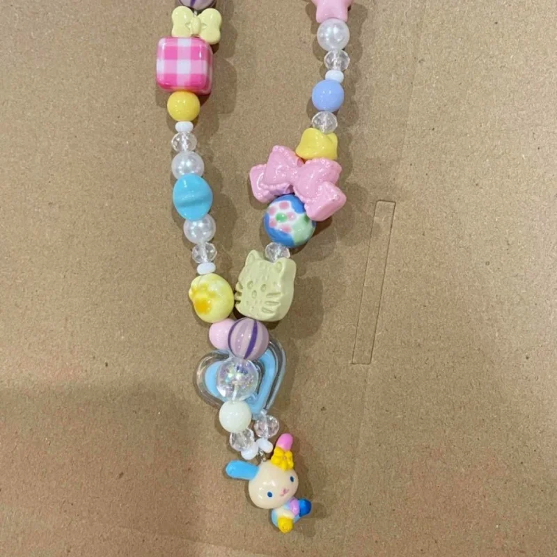 Cartoon Usahana Colorful Beadi - Phone Accessories Items 评论和价格