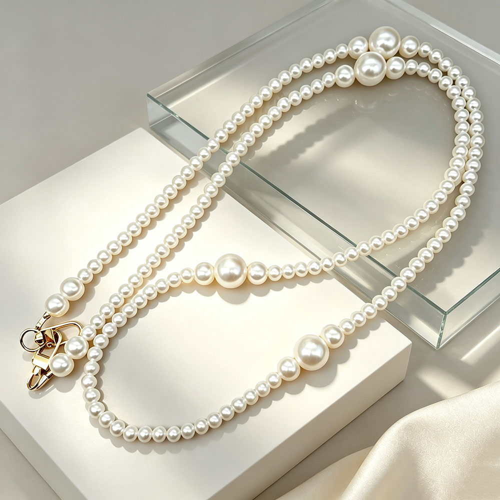 White Pearl Beaded Phone Cross - Phone Accessories Hanger 评论和价格