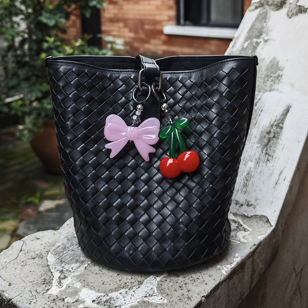 HERLOOK Big Cherry Bag Charm K - Phone Accessories For Teen Girls 评论和价格