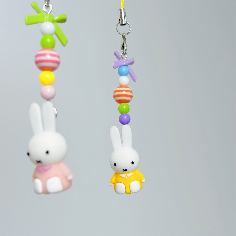 Kawaii Miffy Phone decor Cute  - Phone Accessories For Teen Girls 评论和价格